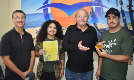 1ª MOSTRA DE MELIPONICULTURA NA 41ª FEIRA DO LIVRO DE SÃO LOURENÇO DO SUL