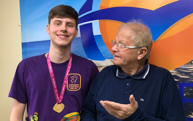 LOURENCIANO CONQUISTA MEDALHA DE OURO NAS OLIMPÍADAS DE MATEMÁTICA (OBMEP)