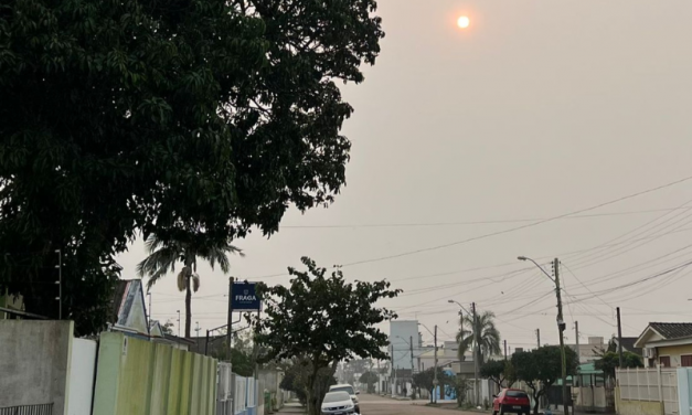 SOL VERMELHO EM SÃO LOURENÇO DO SUL CHAMA A ATENÇÃO