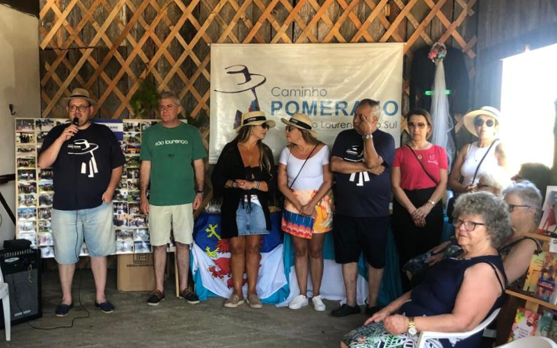 CAMINHO POMERANO NA PRAIA: ABERTURA OFICIAL DO “QUIOSQUE DA ECONOMIA SOLIDÁRIA”