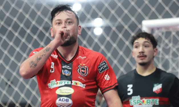VITÓRIA EM CASA: EM NOITE GELADA, ABF GOLEIA CSF