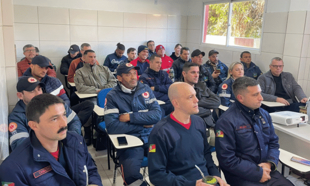 CURSO DE ATENDIMENTO PRÉ-HOSPITALAR CAPACITA PROFISSIONAIS EM SÃO LOURENÇO DO SUL