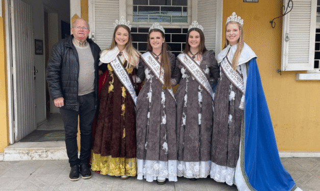 SOBERANAS DA COXILHA CONVIDAM PARA A TRADICIONAL FESTA DO COLONO E MOTORISTA