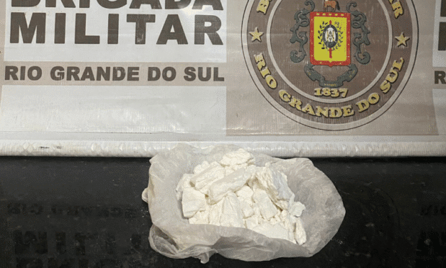 TRÁFICO: HOMEM É PRESO PELA BM COM 250G DE COCAÍNA NO BAIRRO LOMBA, EM SLS
