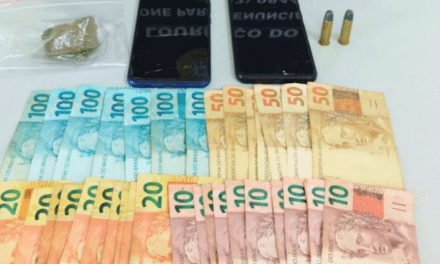 JOVEM DE 19 ANOS LIGADO A ORGANIZAÇÃO CRIMINOSA É PRESO POR TRÁFICO NO BAIRRO SETE DE SETEMBRO