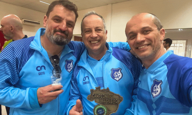 GRÊMIO ESPORTIVO LOURENCIANO É TRICAMPEÃO BRASILEIRO DE FUTEBOL DE MESA