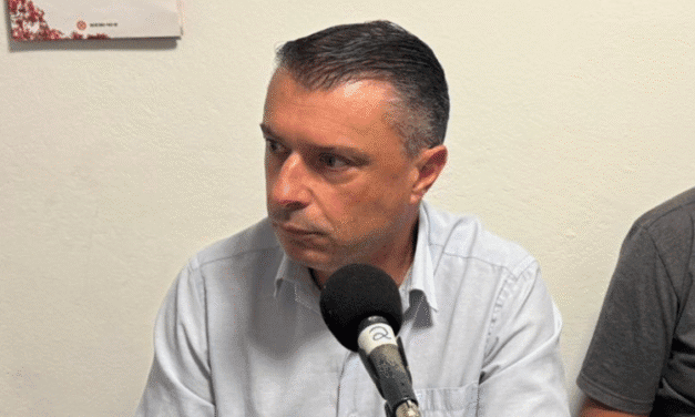 PRESIDENTE DO LEGISLATIVO FALA SOBRE PROJETOS EM TRAMITAÇÃO E HOMENAGENS DA SESSÃO DESTA SEGUNDA