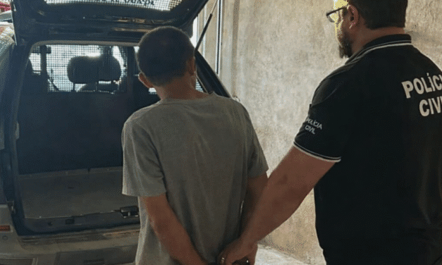 HOMEM É PRESO NO BAIRRO NAVEGANTES APÓS CONDENAÇÃO POR TRÁFICO