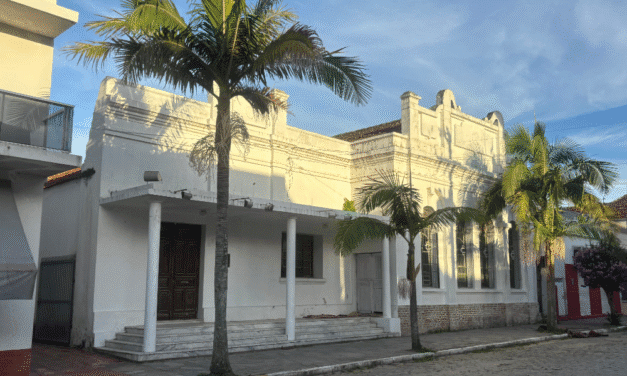 CLUBE COMERCIAL REALIZA ASSEMBLEIA COM ELEIÇÃO E APRESENTAÇÃO DE PROJETOS