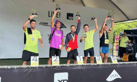 SOB CHUVA E VENTO, LOURENCIANO BRILHA E VENCE OS 21KM DA LIVE! RUN XP PORTO ALEGRE