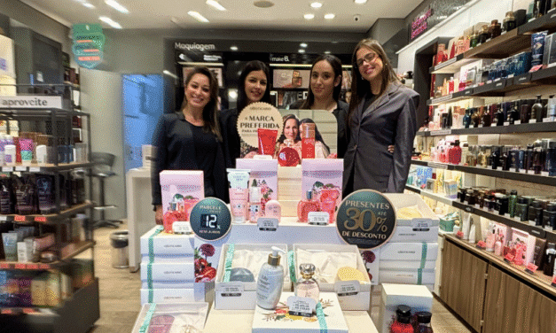 O PRESENTE PERFEITO PARA O DIA DAS MÃES ESTÁ NO O BOTICÁRIO