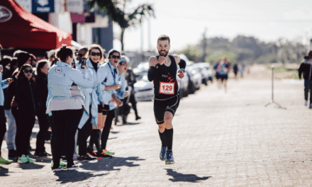 10 MILHAS RENOVE/JEPSEN 50 ANOS MOVIMENTA ATLETAS DE MAIS DE 25 MUNICÍPIOS